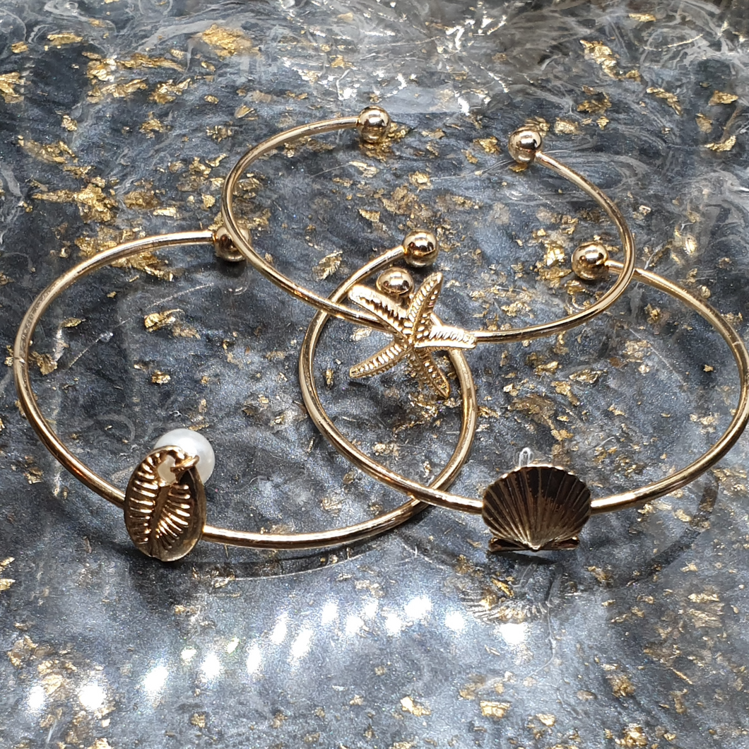 Three Shell Bangle