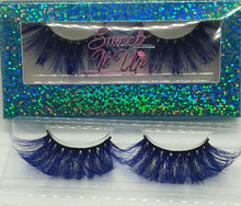 Load image into Gallery viewer, Blue Paradise Lashes

